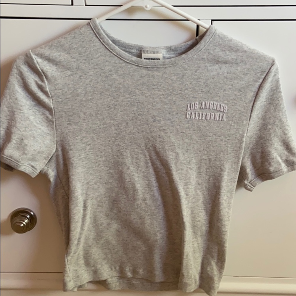 NWOT Gray crop top from pink